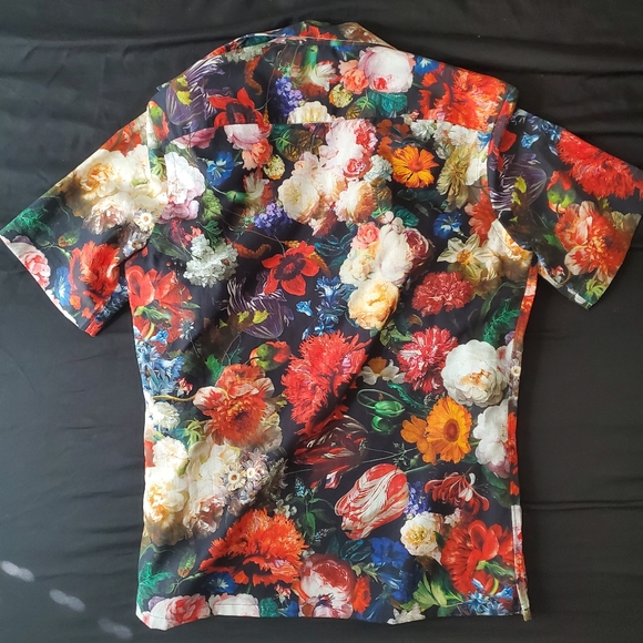 Raised By Wolves In Bloom Shirt - Picture 3 of 3